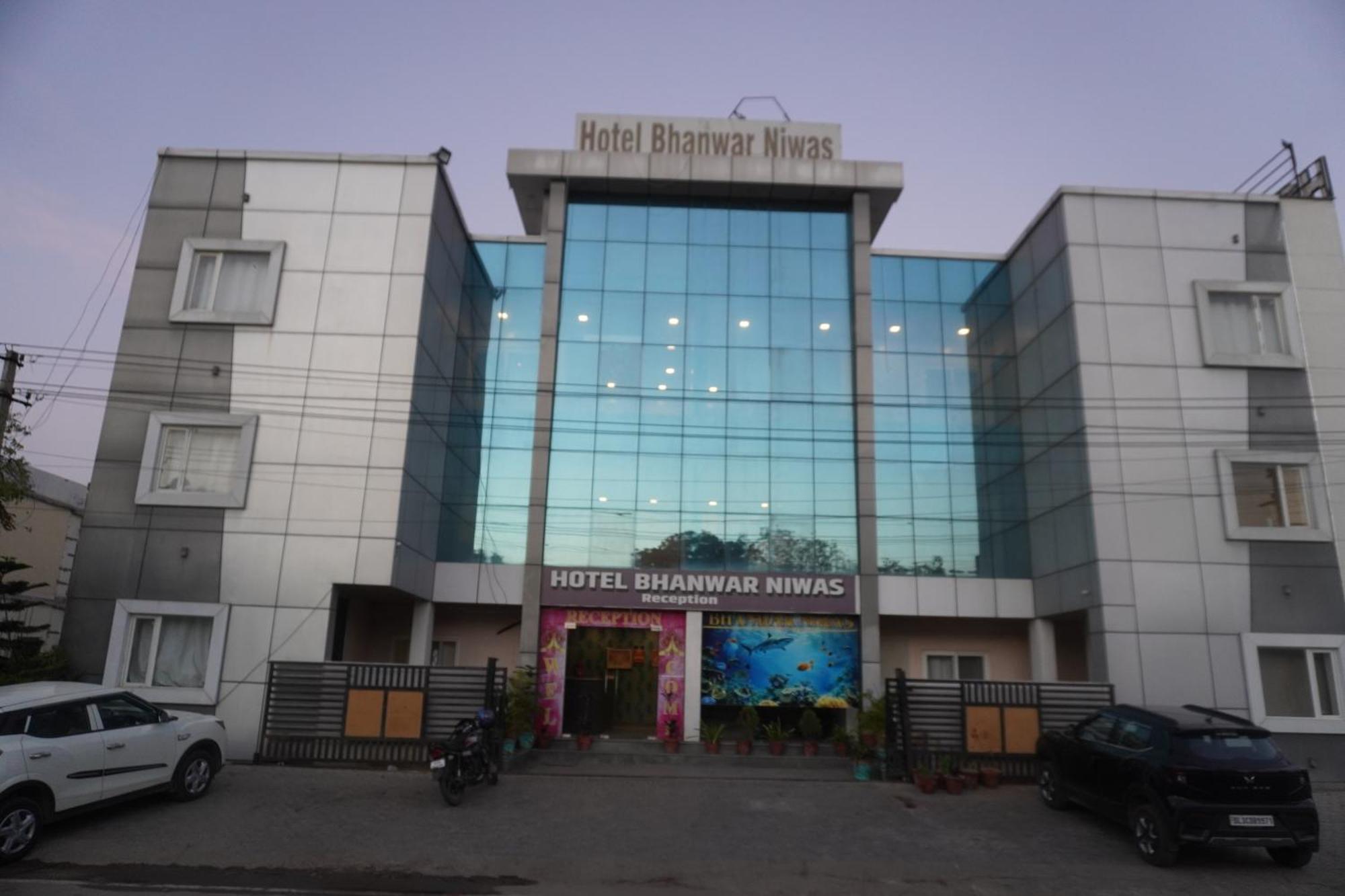 Hotel Bhanwar Niwas Jaipur Exterior photo